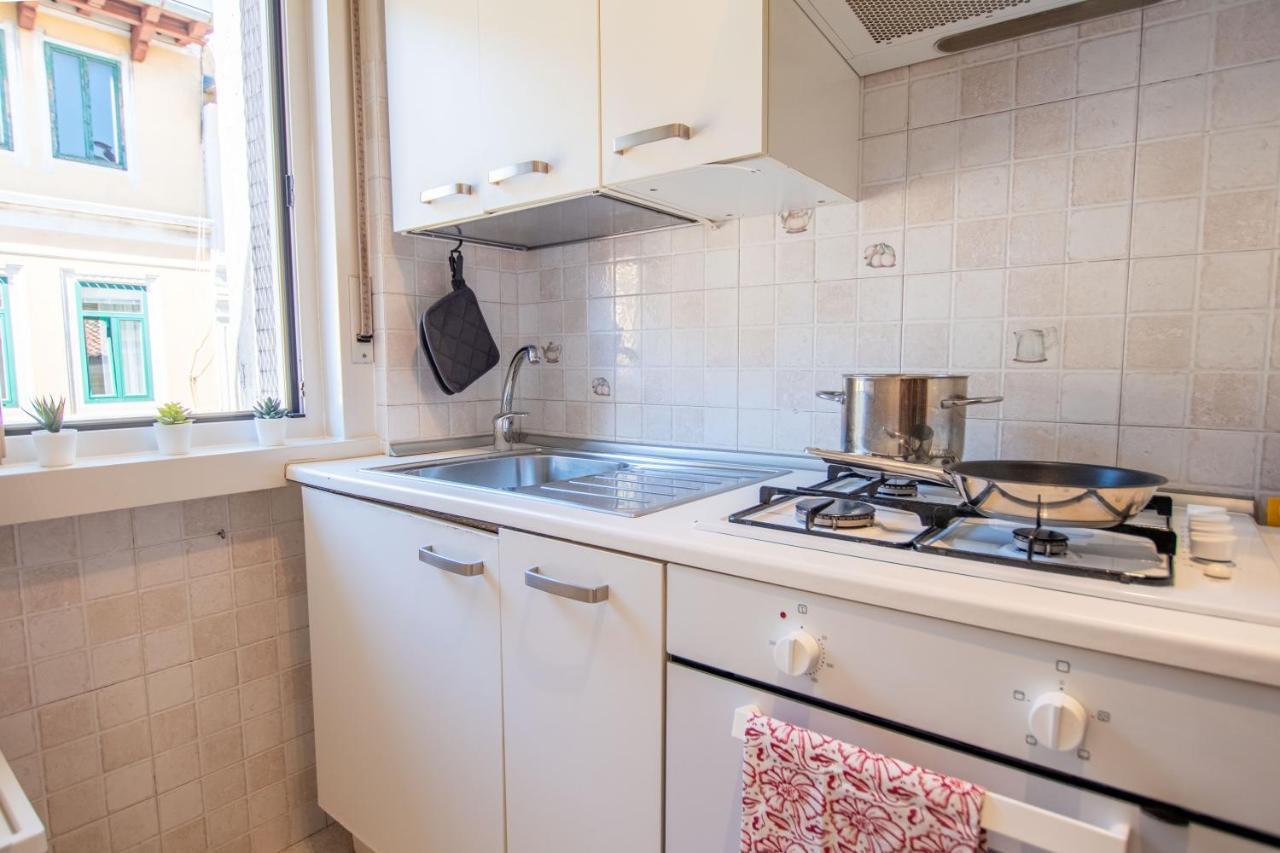Ferienwohnung Casa Viale XX Settembre Triest Exterior foto